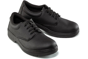 Scarpa con lacci