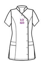 Carica l'immagine nel visualizzatore di Gallery, Ricamo esempio posizione centro petto
